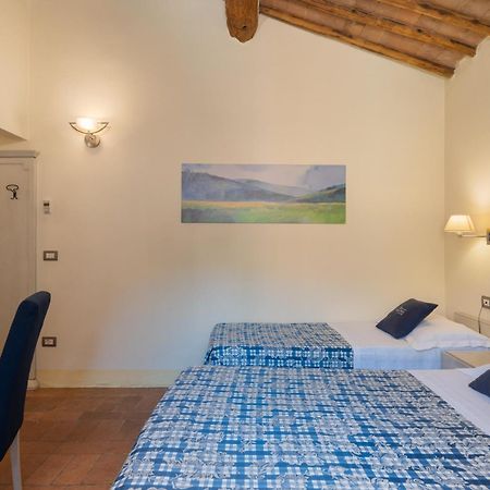 Hotel Ristorante Borgo Antico Monteroni d'Arbia Exterior photo