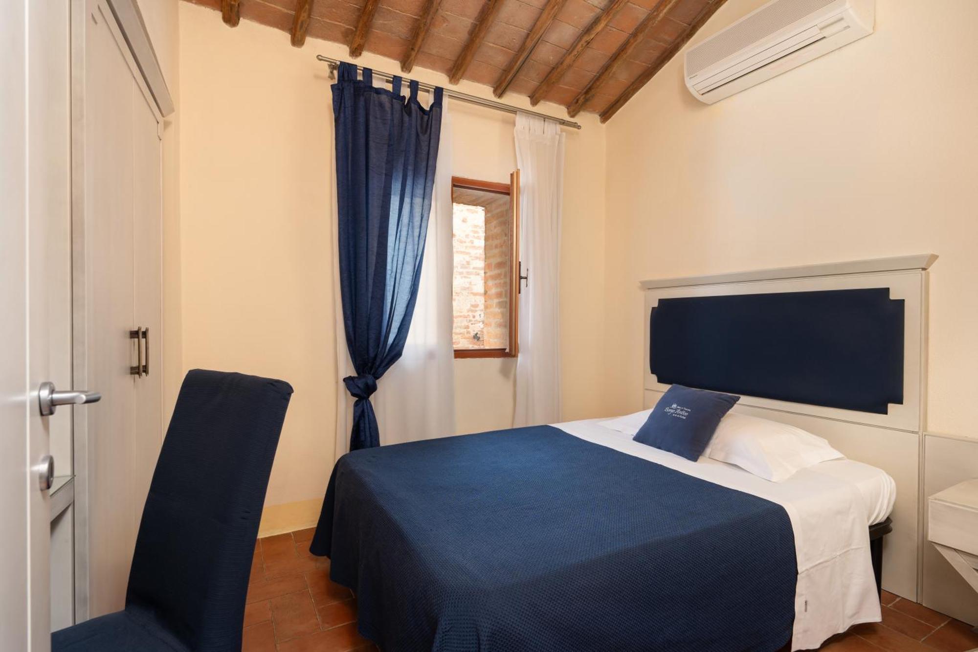 Hotel Ristorante Borgo Antico Monteroni d'Arbia Exterior photo