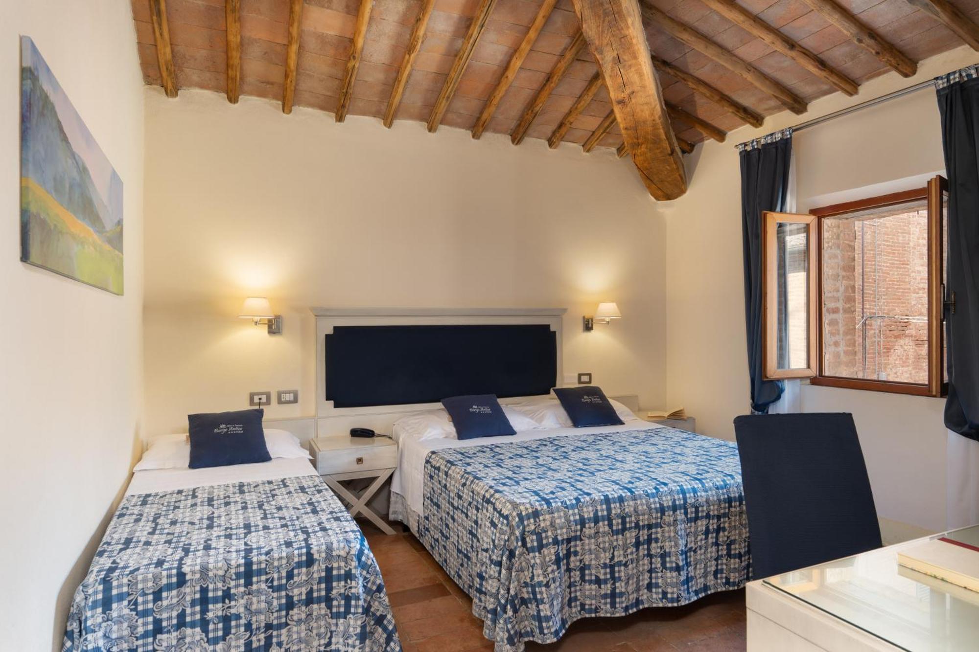 Hotel Ristorante Borgo Antico Monteroni d'Arbia Exterior photo