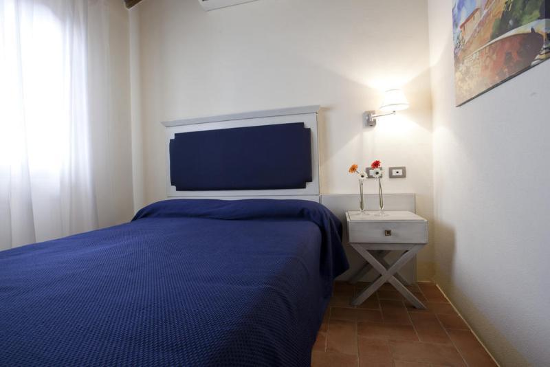 Hotel Ristorante Borgo Antico Monteroni d'Arbia Exterior photo