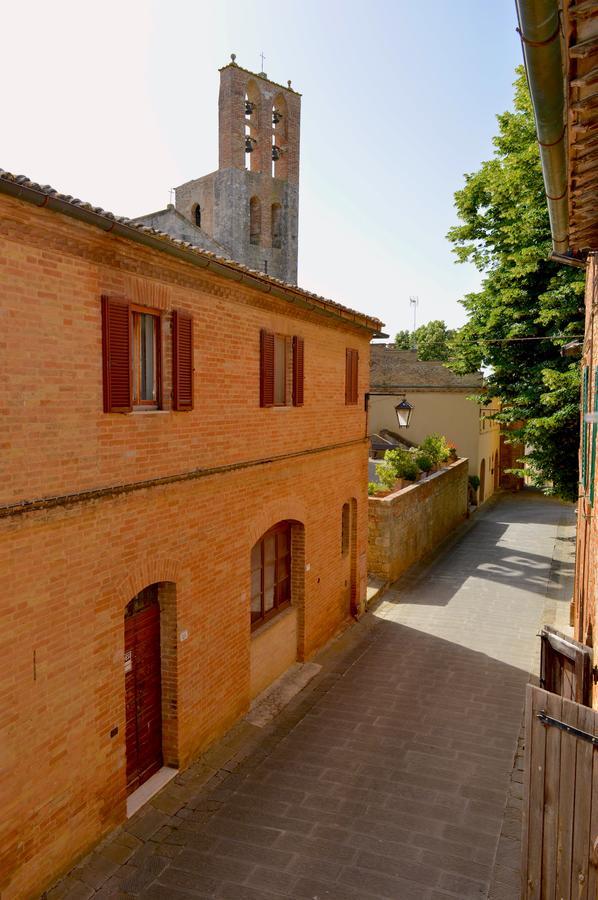 Hotel Ristorante Borgo Antico Monteroni d'Arbia Exterior photo